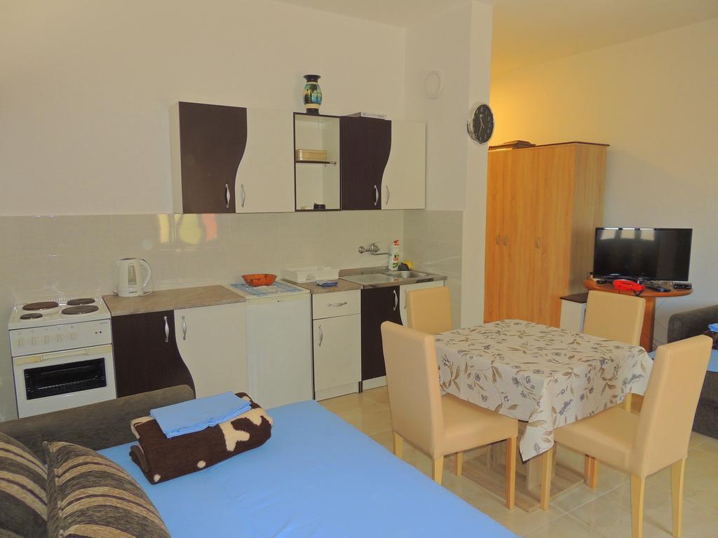 Guest House Jelena Budva Exteriér fotografie